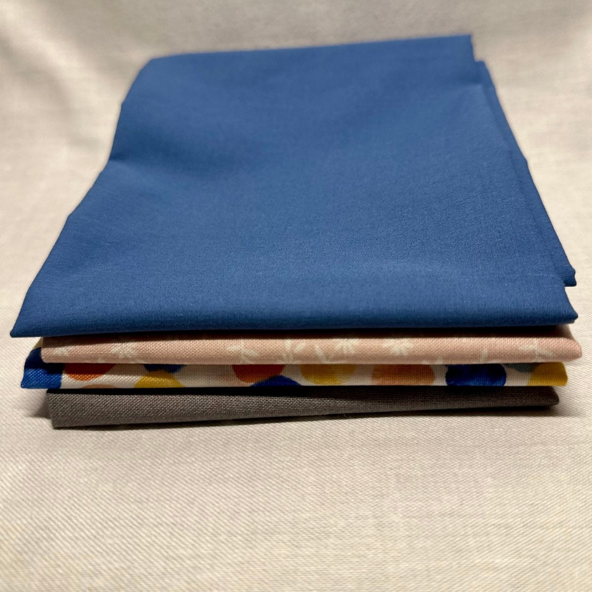 Daybreak Dots (4 pcs) - Blue Owl Quilt Co.