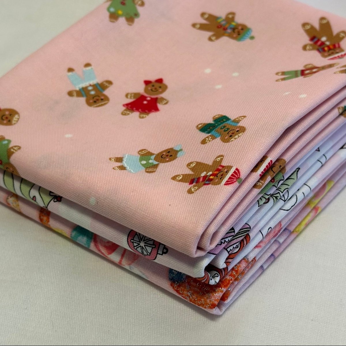 Pink Gingerbread Christmas Fat Quarter Bundle (3 pcs) - Blue Owl Quilt Co.